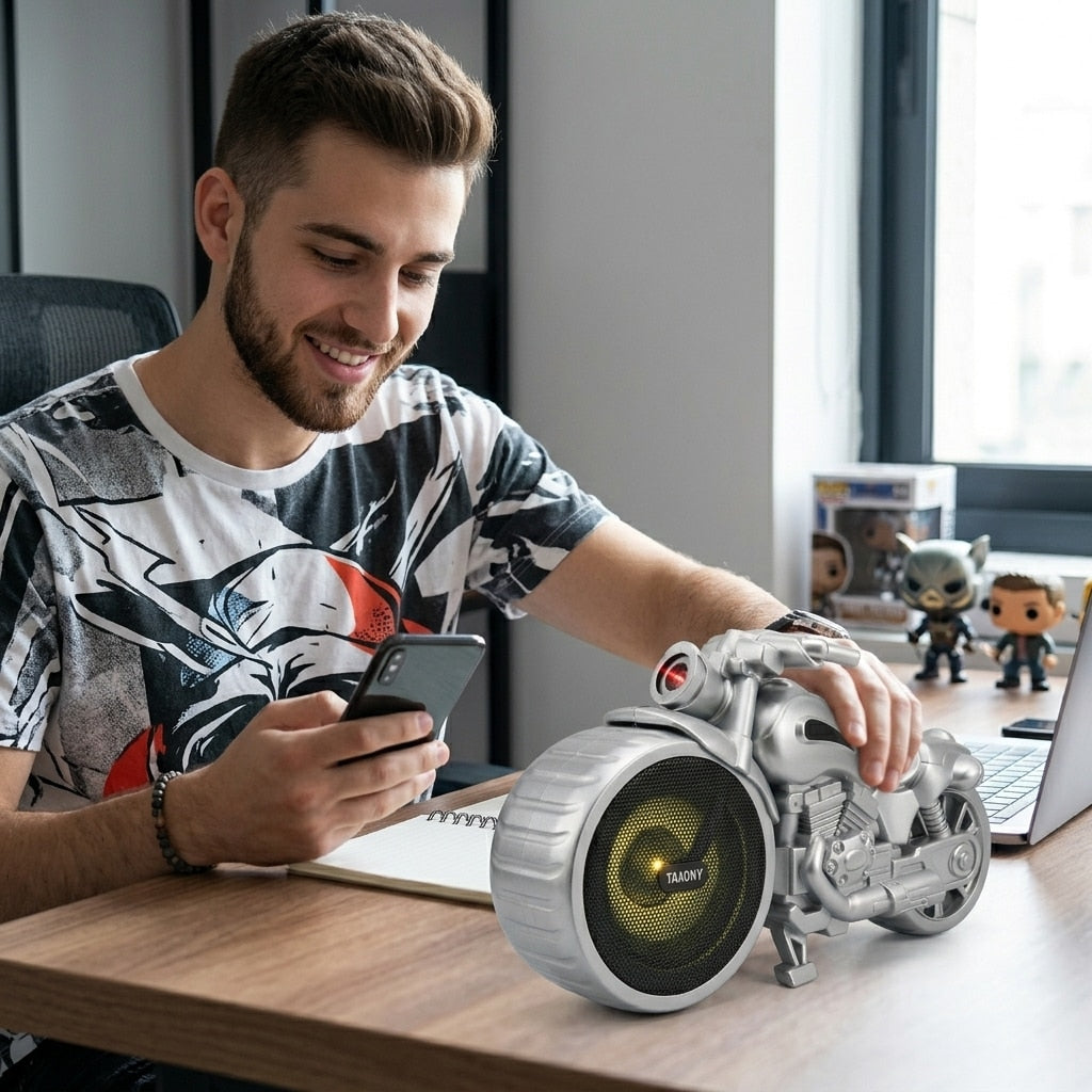 Boxă Bluetooth portabilă în formă de motocicletă, LED RGB, FM, USB