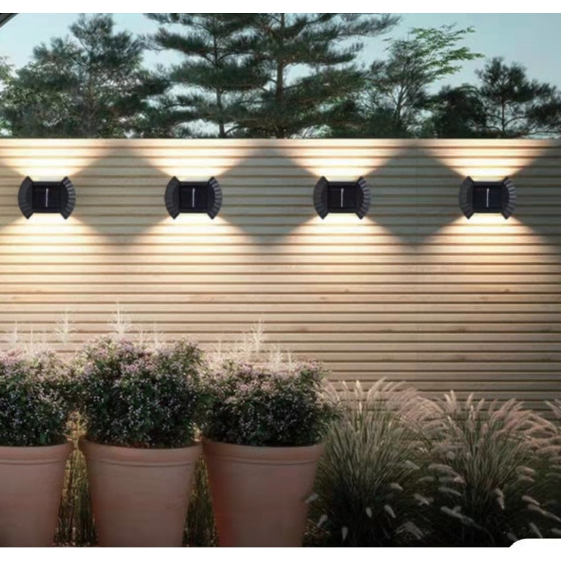 Set 4 Lampi Solare De Perete | Iluminare Sus-Jos | IP65, Lumina Caldă