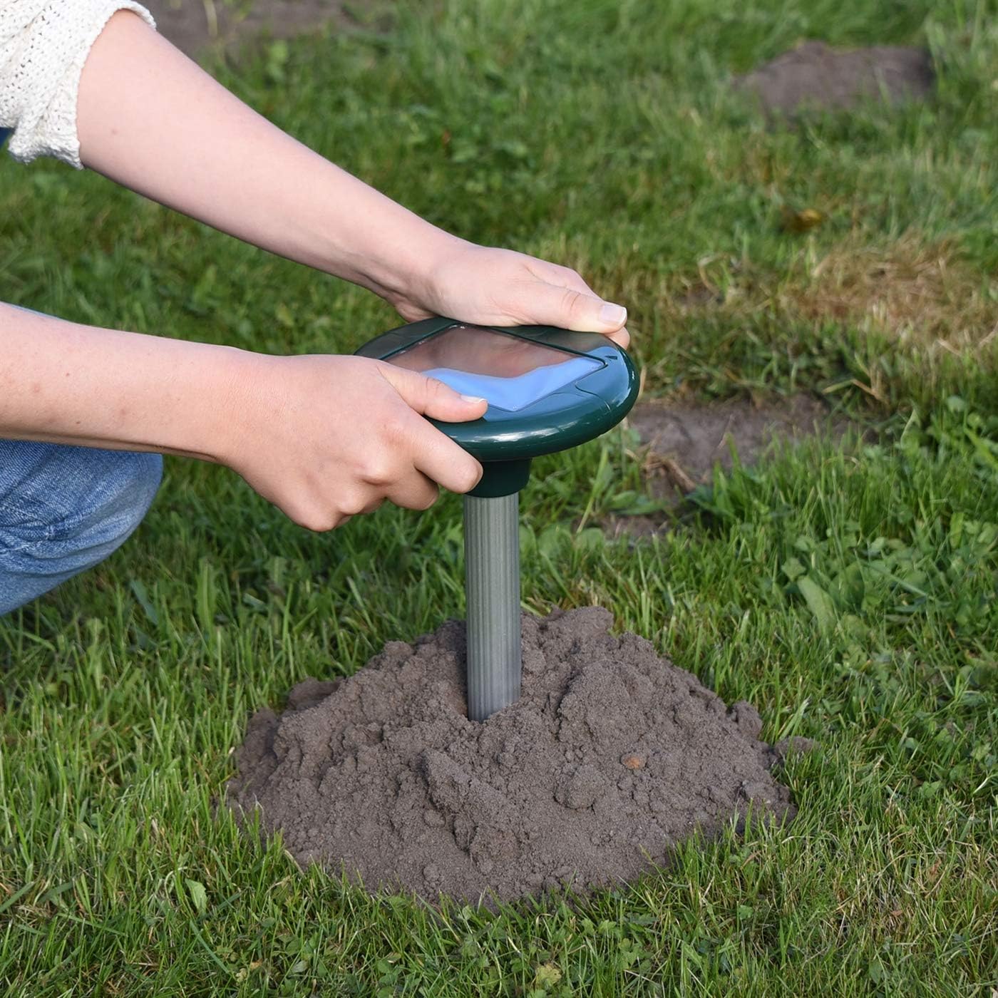 Aparat Alungat Cartite Cu Incarcare Solara | Dispozitiv Ultrasonic Cu Vibratii si Sunete, Protectie 625mp