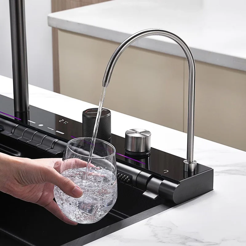 Chiuveta multifunctionala WERSTIL cu 2 cascade cu accesorii incluse, afisaj digital a temperaturii si robinet cascada