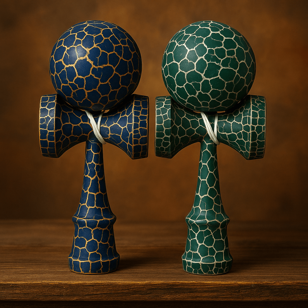 Promotie 1+1 | Kendama Din Lemn 18cm | Model Cu Efect De Crapatura Pe Bila Si Maner | Diverse Modele