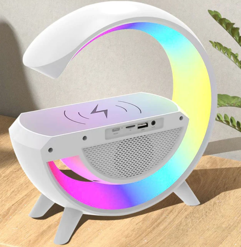 Lampa Smart LED RGB si Incarcator Wireless 15W, Lumini Ambientale, Sincronizare muzicala, Difuzor 5W, Muzica Bluetooth, USB, FM Radio, MicroSD, AUX, Afisaj Ceas Digital