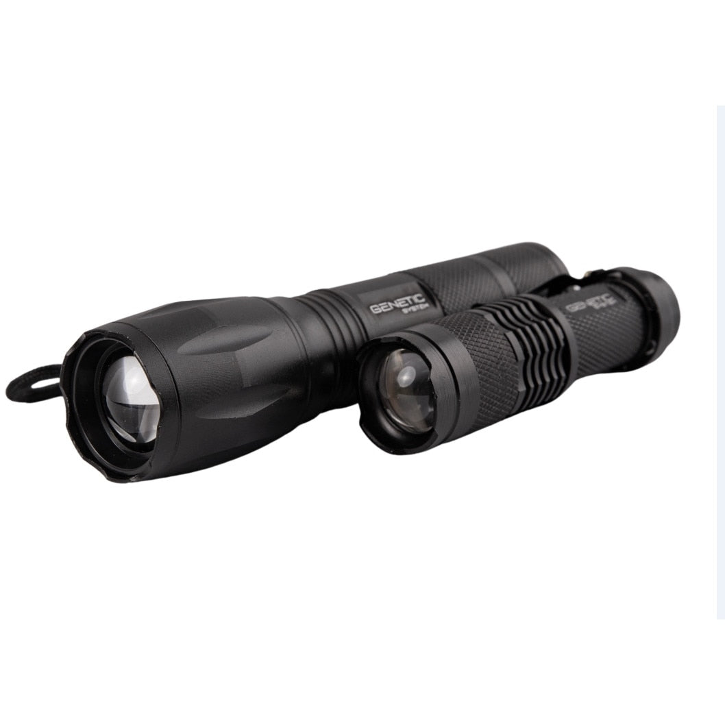 Set Profesional 2 Lanterne LED Cu Zoom | Acumulatori + Încărcător + Cutie Transport | Rezistente IPX4