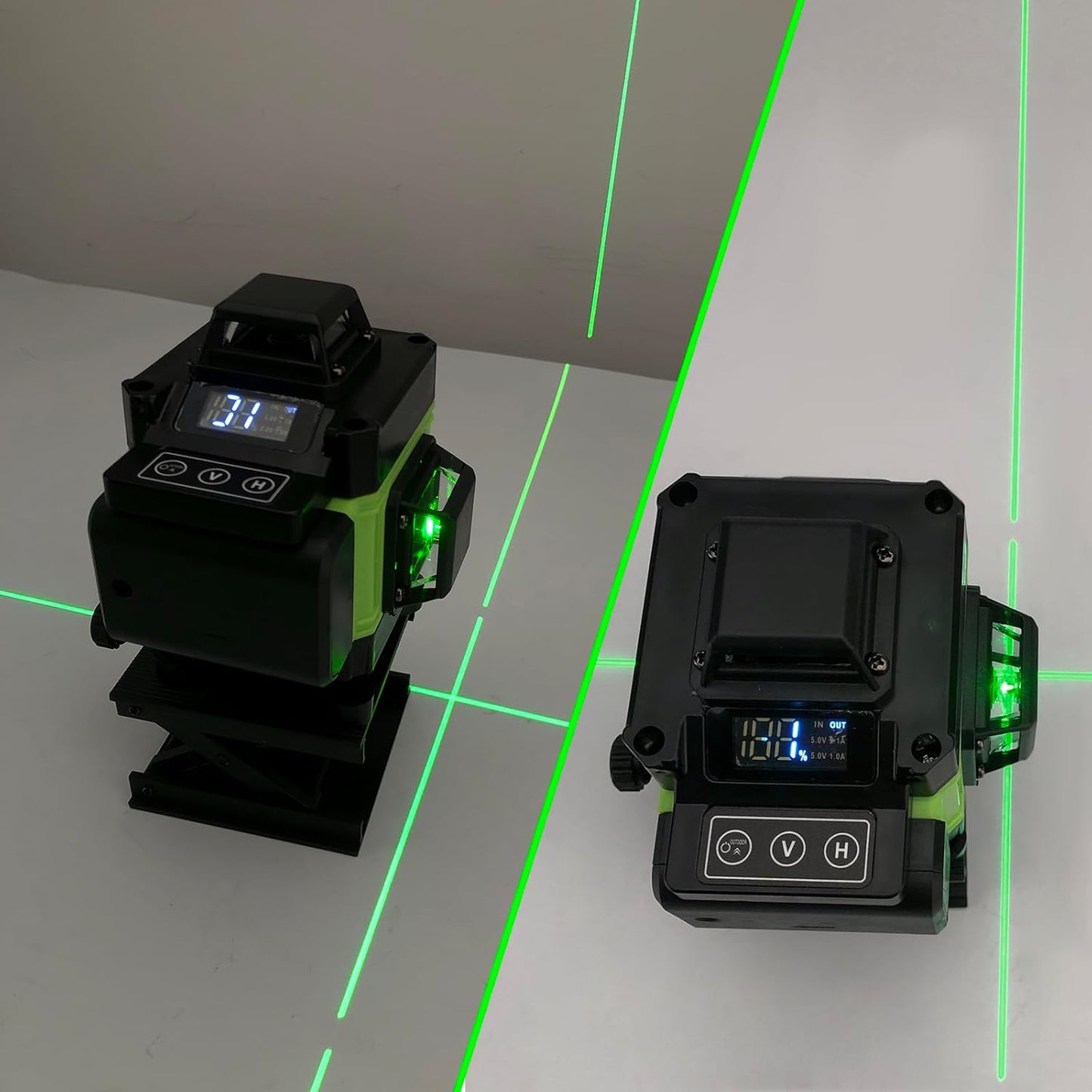 Nivela Laser 4D Cu 16 Linii WERSTIL | Autonivelare + Telecomanda + Lumina Verde + Trepied Inclus