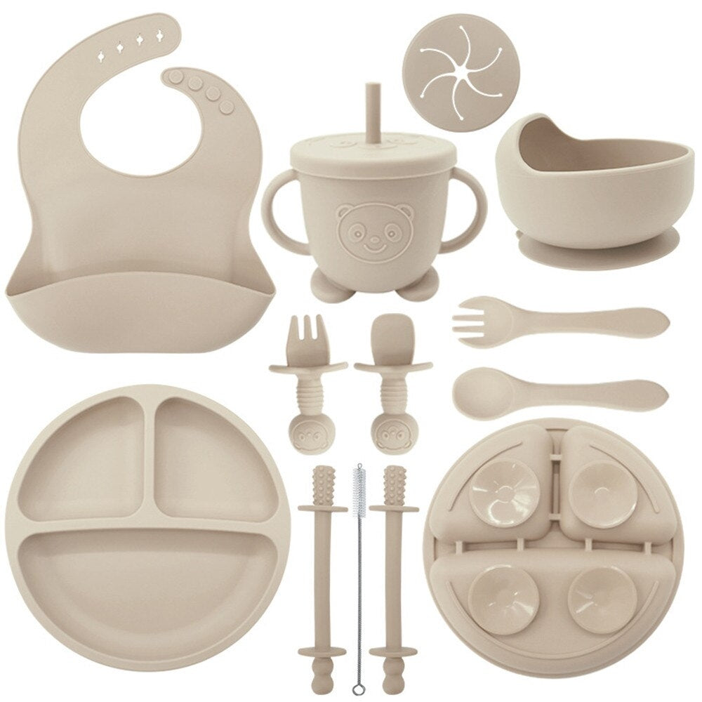 PROMO Set Complet Piese Hranire Bebe + Suzeta Pentru Fructe | Silicon Fara Alergeni | Diversificare: Baveta, Farfurie, Bol, Cana, Lingurita Si Furculita