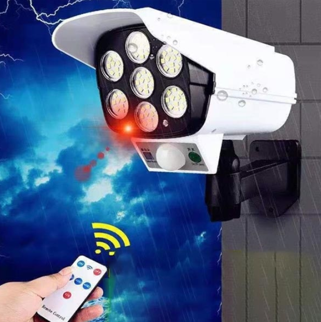 Set 4 Proiectoare Solare cu Aspect de Cameră de Supraveghere, 77 LED și Senzor de Mișcare