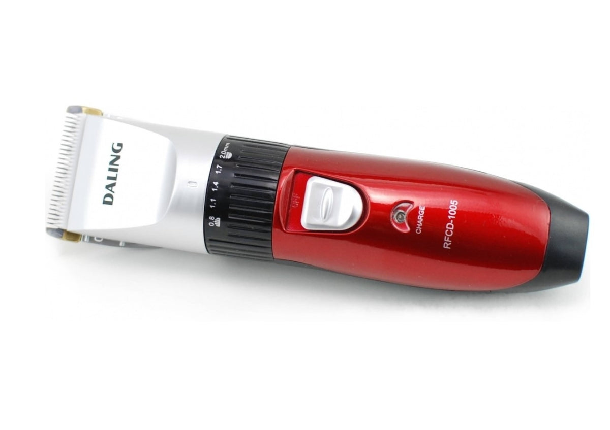 Mașină de Tuns fără Fir cu Lamă Ceramică și Titan, 2 Acumulatori și Piepteni de Ghidaj