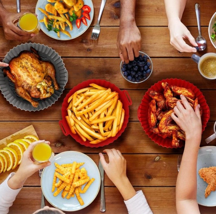 1 + 1 GRATIS - Tava silicon pentru Air Fryer friteuza, prajit, copt, multicolor